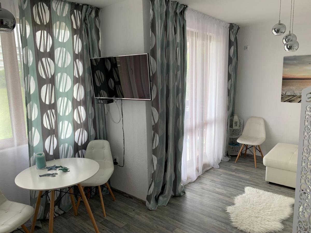 Oasis By The Sea Apartment Primorsko Exterior photo